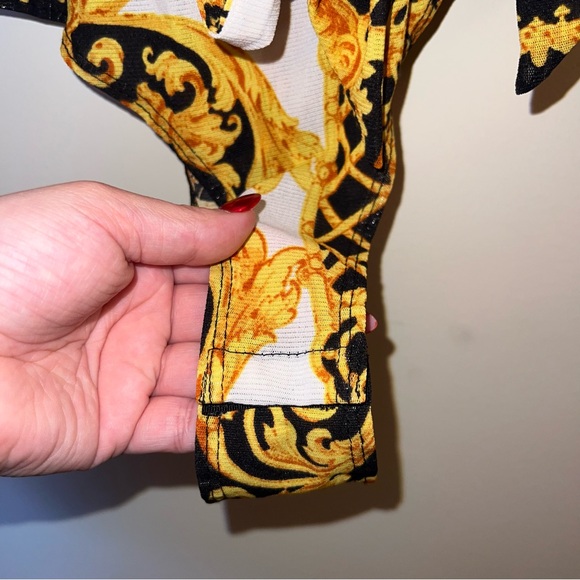 Fashion Nova “I Don’t Speak Broke” Baroque Wrap Bodysuit NWT M - Picture 8 of 12